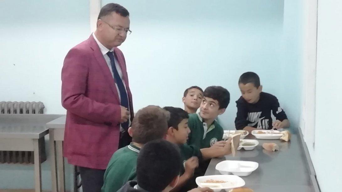 Şehit Ahmet Çelik Ortaokulu Taşımalı Yemek Dağıtım Denetimi