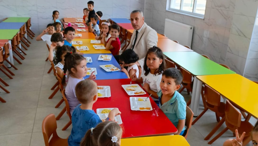 İlçe Milli Eğitim Müdürümüz Berna Kundakçı Anaokulu'nu Ziyaret Etti