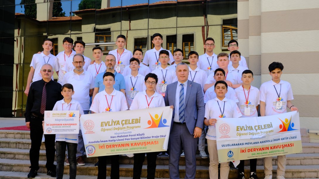 Evliya Çelebi Öğrenci Değişim Programı Kapsamında Konyadan Gelen Öğrenciler Müdürümüzü Ziyaret Ettiler
