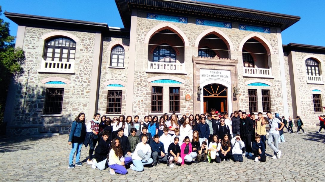 Şehit Ahmet Çelik Ortaokulu Anıtkabir, 1. Meclis ve 2. Meclis  Gezisini Gerçekleştirdi