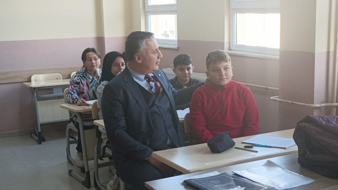İlçe Milli Eğitim Müdürümüz Şehit Mustafa Serin Ortaokulu'nu Ziyaret Etti