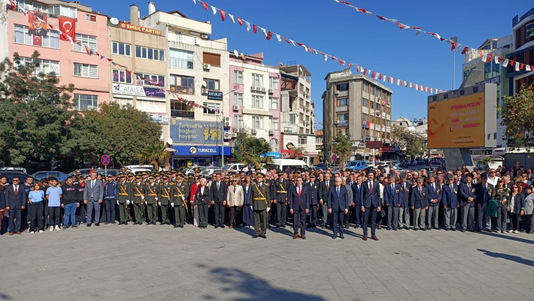 29 Ekim Cumhuriyet Bayramı Çelenk Sunma Töreni Gerçekleşti