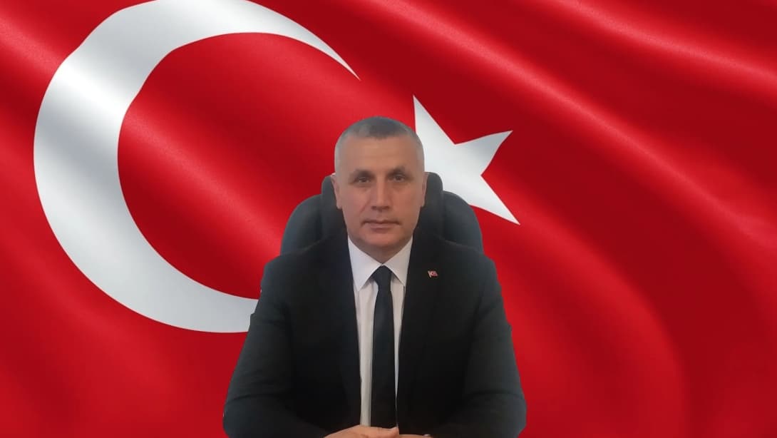 İlçe Milli Eğitim Müdürümüz Sayın Bora ZİHNİ'nin 2024-2025 Eğtim Öğretim Yılı Yarıyıl Tatil  Mesajı